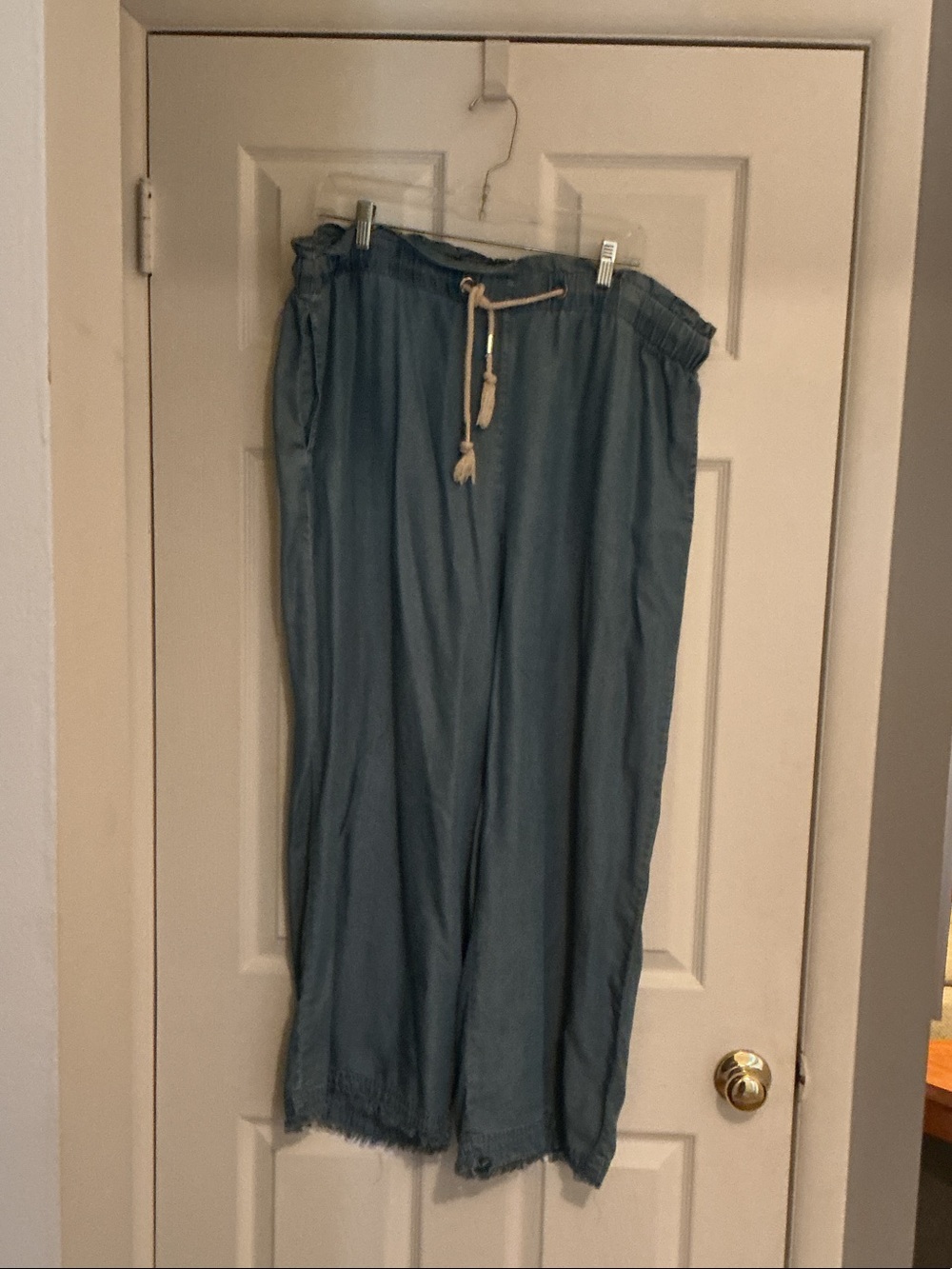 Drawstring Wide-Leg Womenโs Jeans - Blue